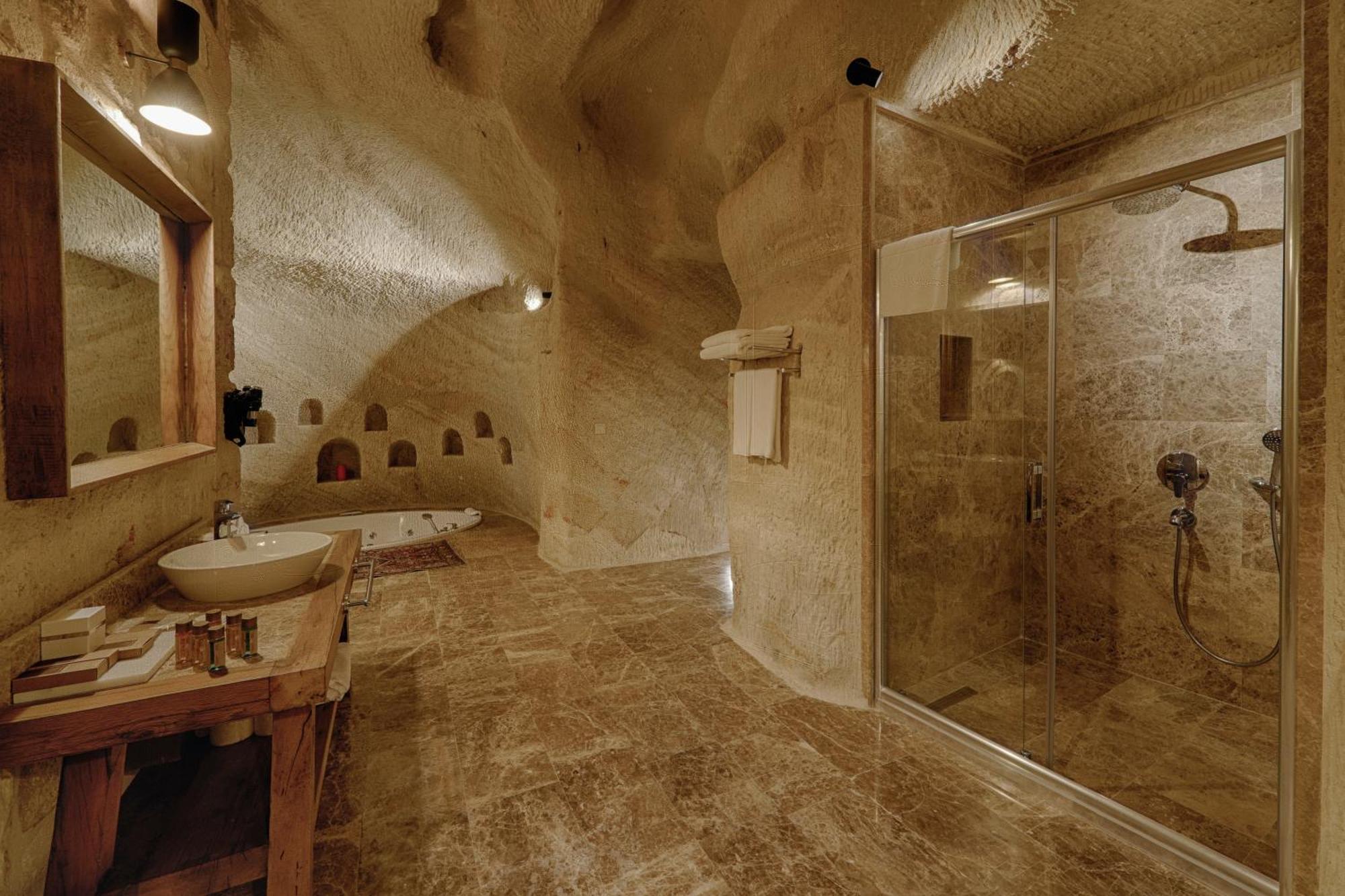 Solem Cave Suites ウルギュップ エクステリア 写真